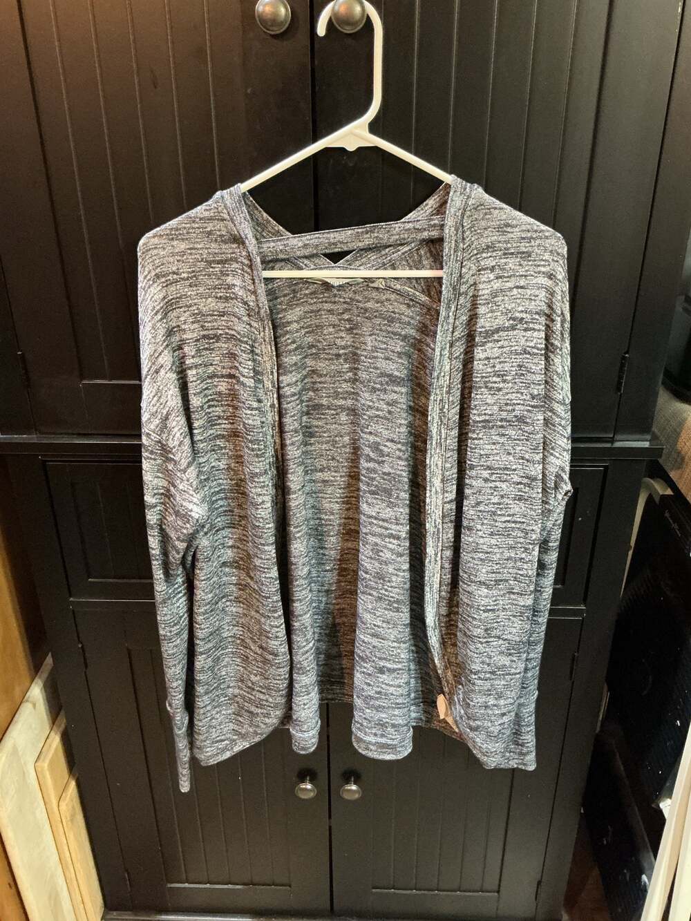 Athleta Pose Wrap Cardigan Gray Marled Heather Open Front V-Back M EUC
